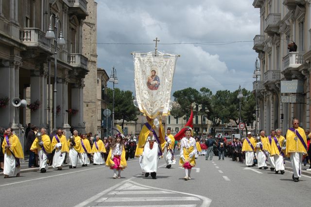 Confraternite2006_20060604-113942-DSC_1193.jpg