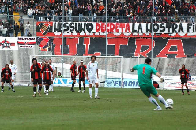 Lanciano-Ternana_20070225-150254-DSC_1597.jpg