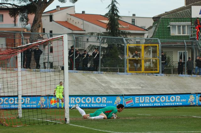 Lanciano-Ternana_20070225-151103-DSC_1633.jpg