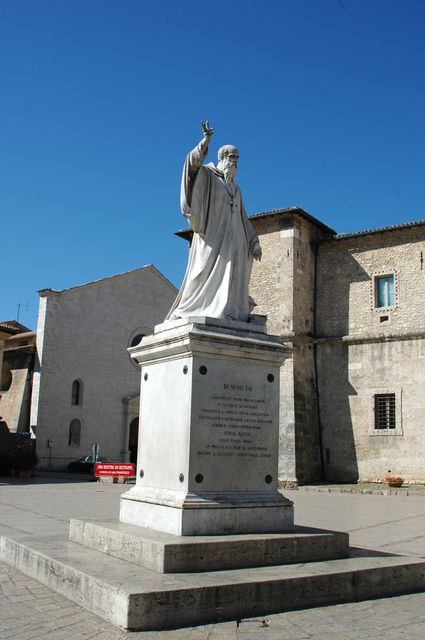 Norcia_20070716-083458-DSC_9322.jpg